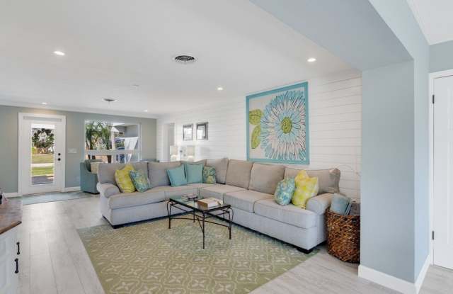 610 Honeysuckle Lane