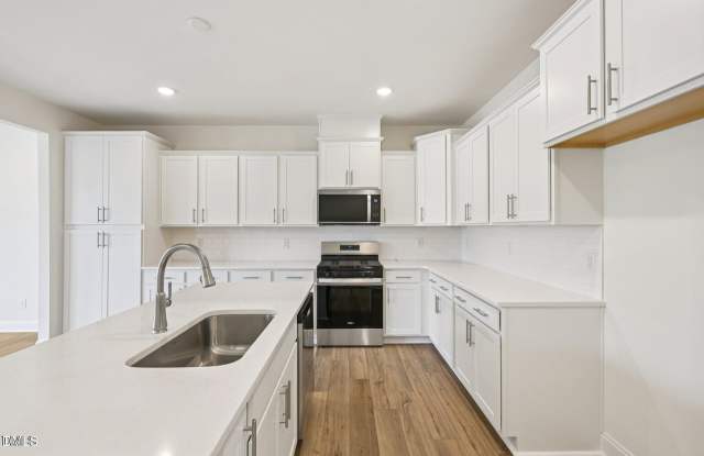 804 Kensley Grove Lane