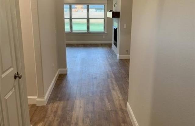 615  N Drewrys Bluff  DR