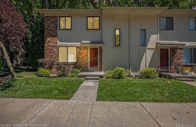 40872 Highpointe Drive