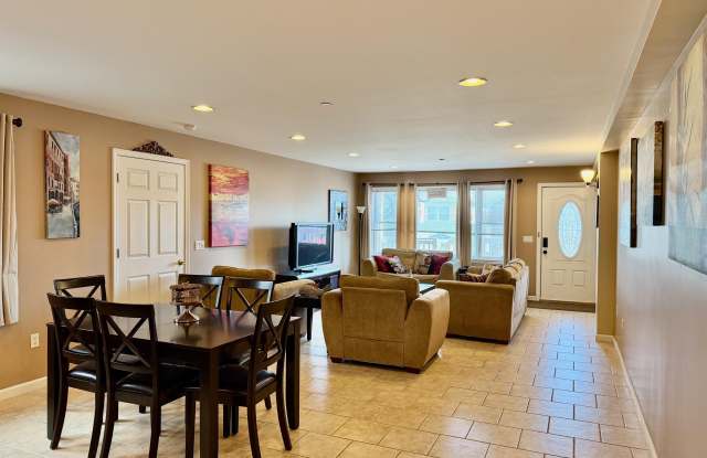 132 Hancock Avenue unit: 3