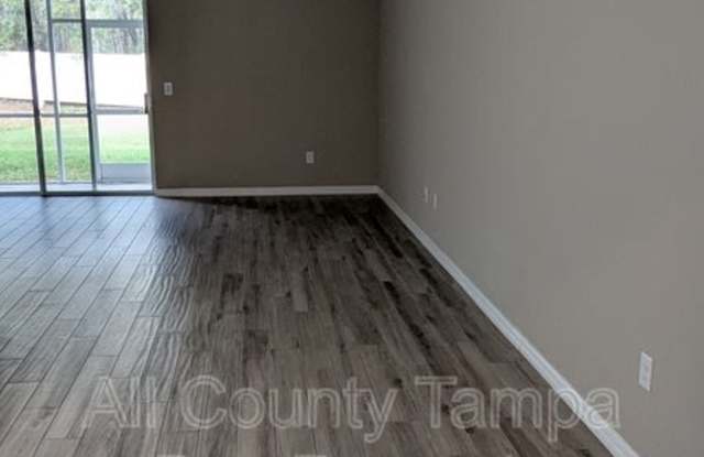 2891 Grand Kemerton Pl