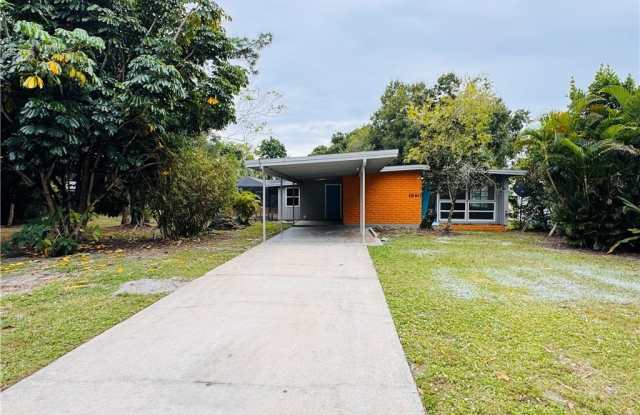 Photo of 1840 Maple Avenue