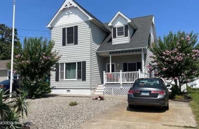 200 Bay Stream Drive