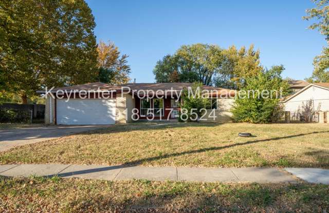 3 Bed / 2 Bath / Near Tulsa Arts District