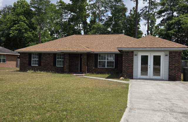 945 Ruth Drive