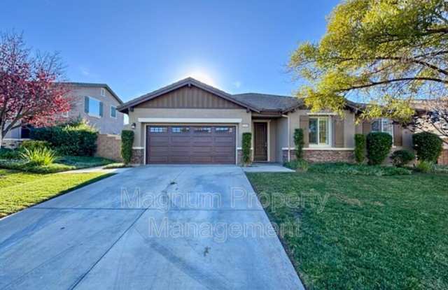 30883 Suncatcher St