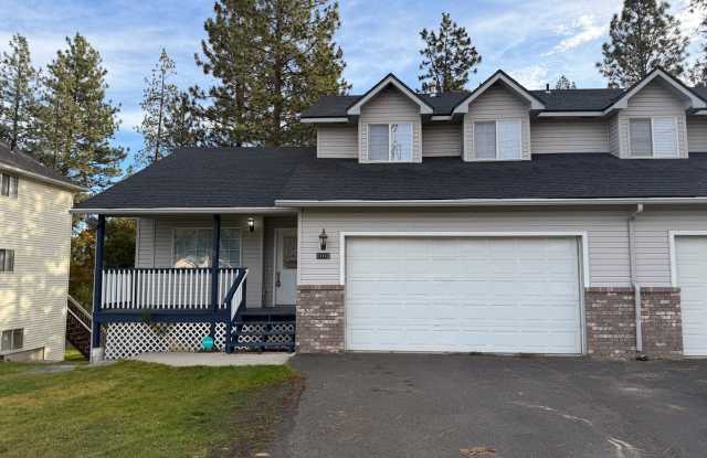 Photo of 4 Bedroom Duplex for Rent