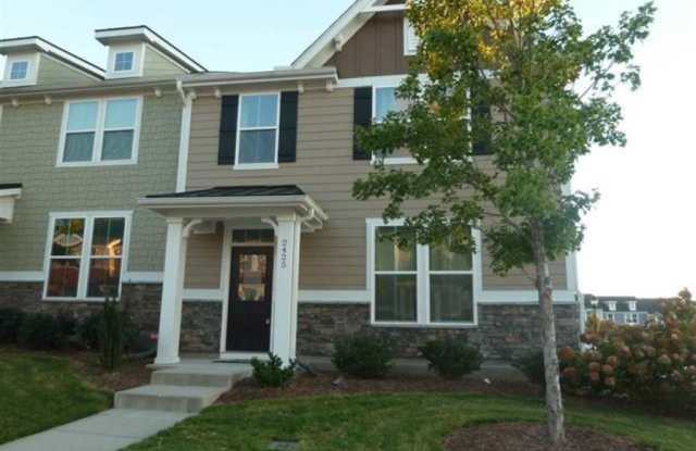 2425 Historic Circle