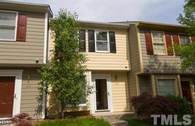 190 Saint Andrews Lane