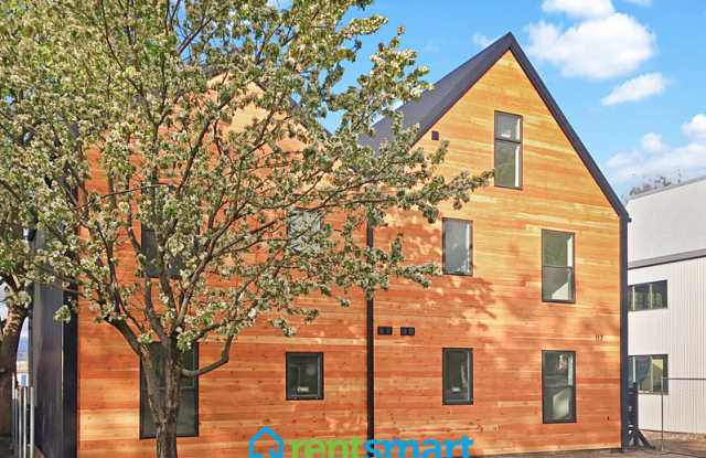 117 N 2nd West