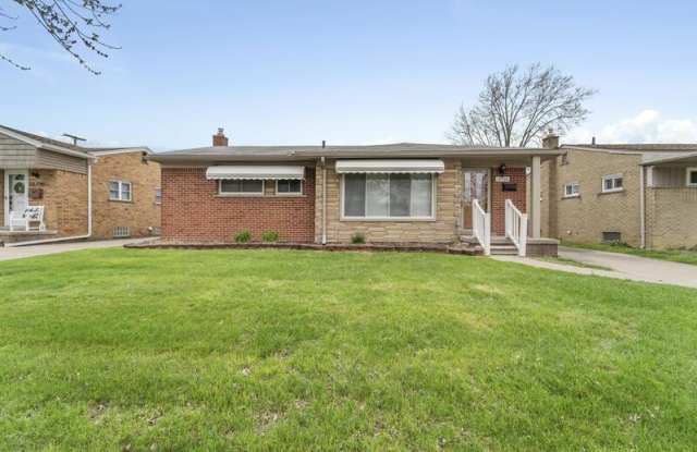 15726 Poplar St. - 15726 Poplar Street, Southgate, MI 48195