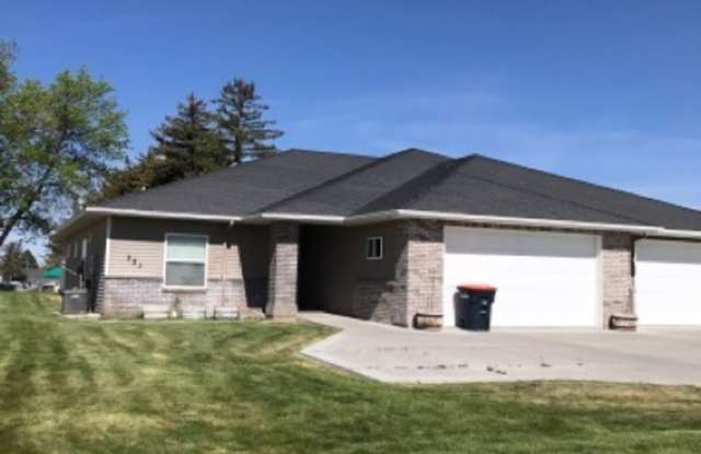 Photo of 321 Aspenwood Drive