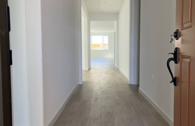 2066 Cornflower Street