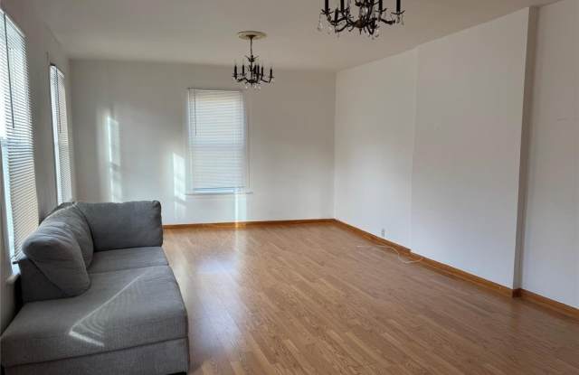 339 Hackensack Street 2nd Floor