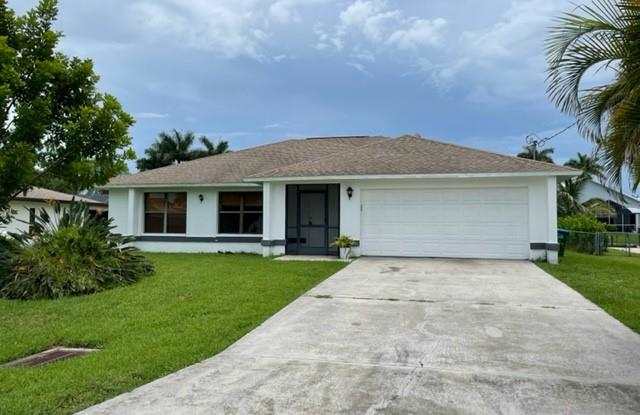 Photo of 5637 Coral Ave