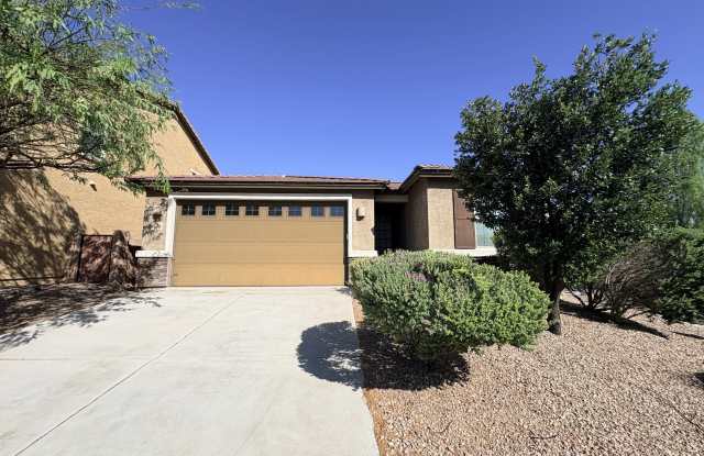 7214 South Via Tierra Mesa