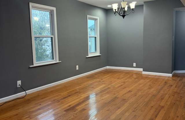 Photo of 96 Tremont Ave