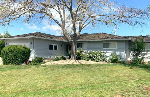 Saratoga Family Home with Pool & Prime Schools