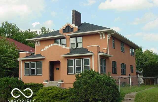 Photo of 3909 Central Avenue