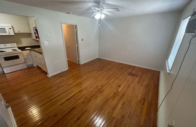 Spacious 1 Bedroom Apartment Near Duke West and Hospital