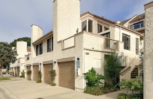 Photo of 407 Shoreview Dr- LT