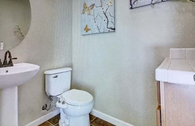 Photo of Two story Yuba City Home