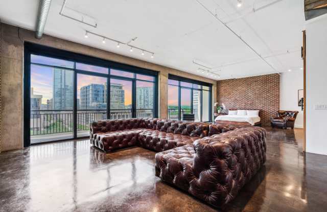 311 West 5th Street