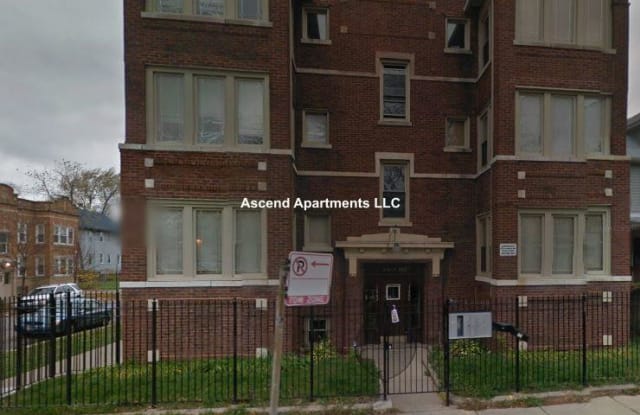 5260 W Adams - 5260 W Adams St, Chicago, IL 60644