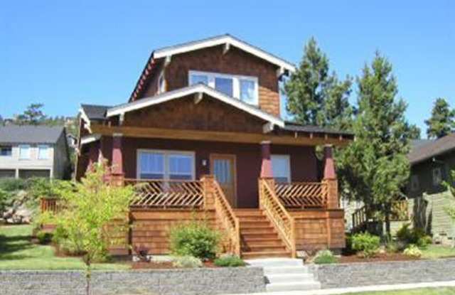 Outstanding 2 Story Awbrey Butte Village Home! 3075 NW Merchant Way photos photos