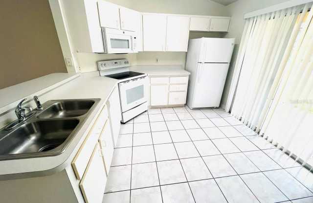 15 BUNKER KNOLLS LANE