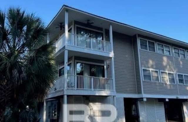 Photo of 6 Yacht Club Drive