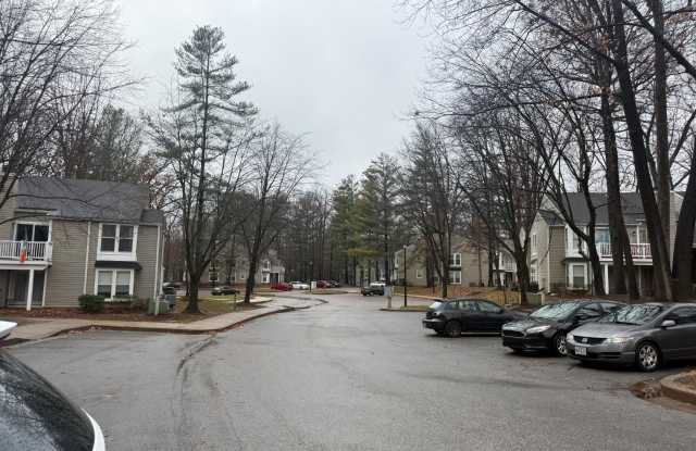 5930 WATCH CHAIN Way unit: 806