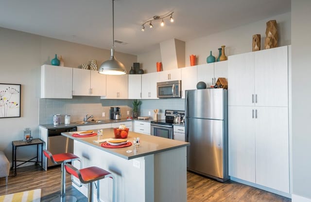 SB1K Apartments