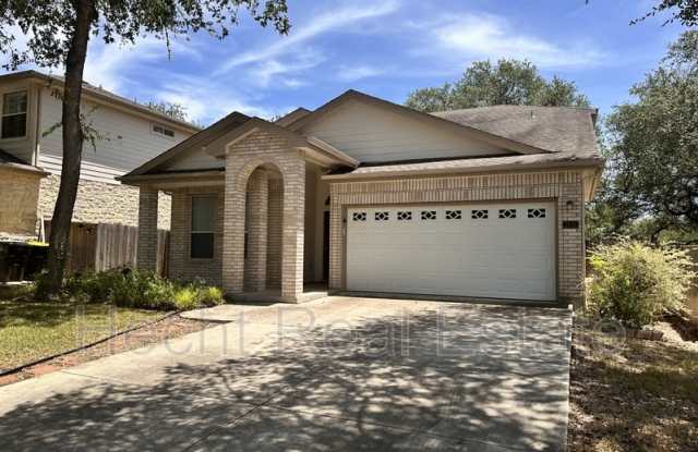 2616 Gallant Fox Drive