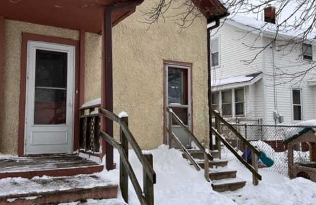 1021 Hayes AvenueUnit 2