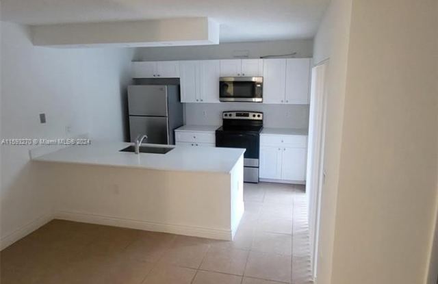 842 Blue Ridge Cir