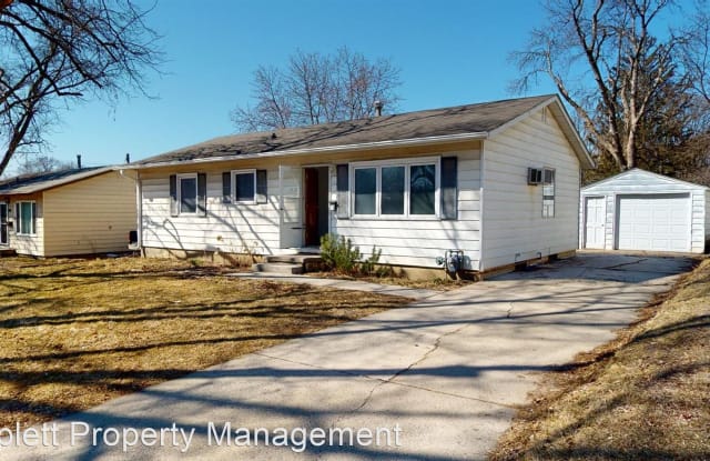 1615 Duff Avenue - 1615 Duff Avenue, Ames, IA 50010