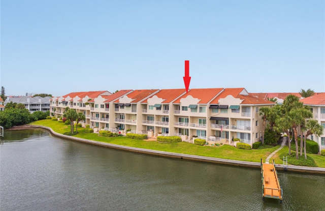 4633 MIRABELLA COURT