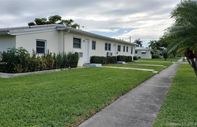 200 SE 3rd St - 200 Southeast 3rd Street, Dania Beach, FL 33004