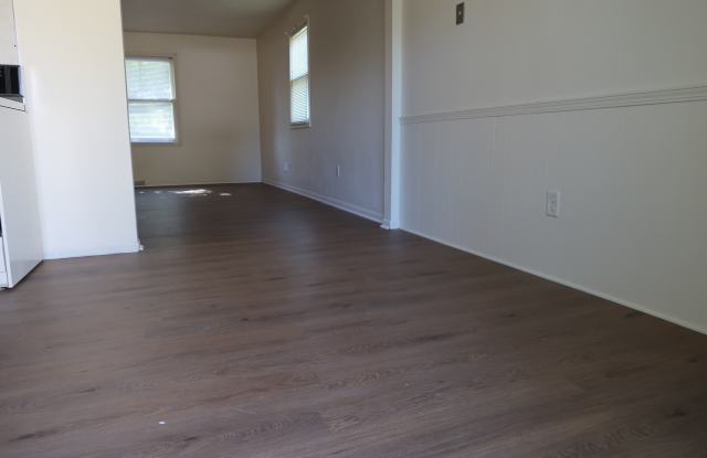 779-781 56th Street Southeast - 779