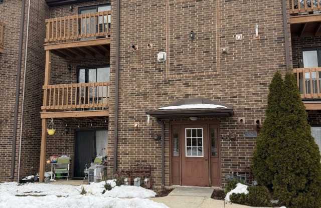 Photo of 2264 Abbeywood Drive unit: B