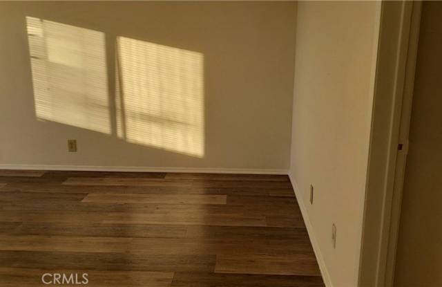 834 S Greenwood Avenue