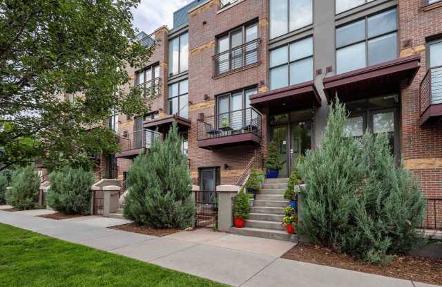 Washington Street Townhomes