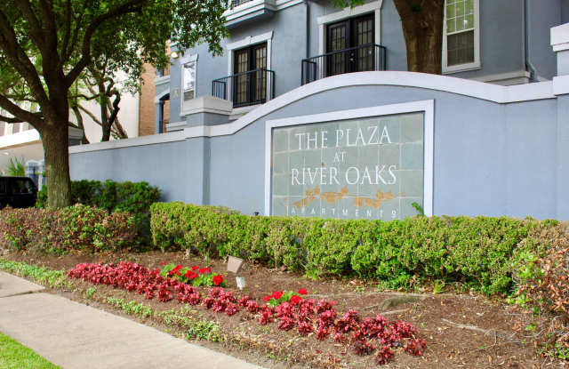 Photo of The Plaza at River Oaks