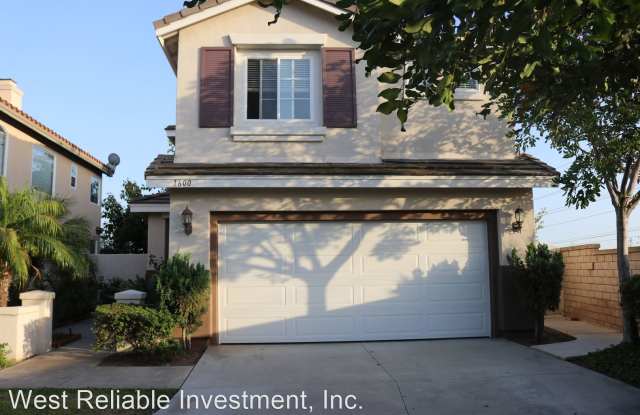 1600 Hays Ct - 1600 Hayes Court, Placentia, CA 92870