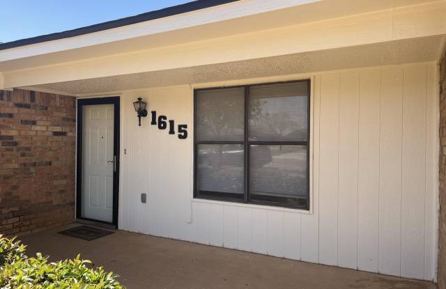 1615 Bryan Avenue