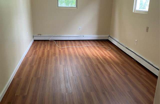 117-24 164 Street unit: 1