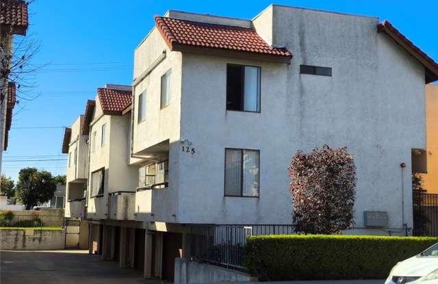 Photo of 125 N 3rd Street