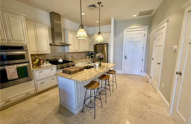 1000 Chapel View Boulevard